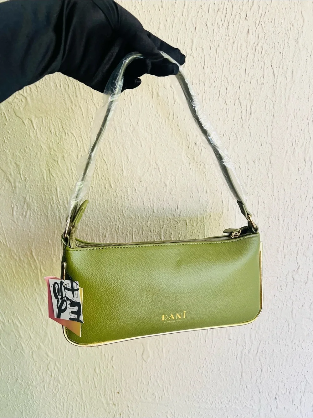 Dani By Danielle Nicole X Disney Baguette Shoulder Bag NWT - Picture 2 of 7
